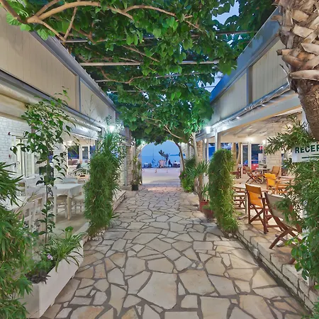 Rouda Bay 3*
