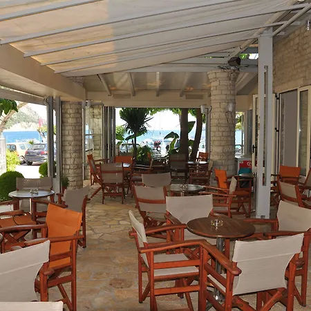 Rouda Bay 3*
