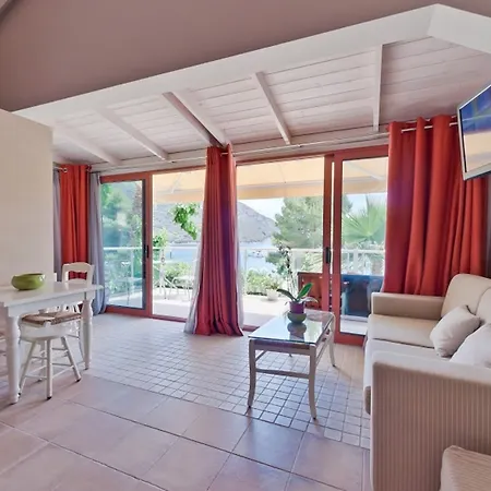 Rouda Bay Hotel