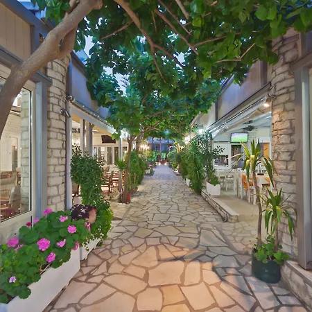 Hotel Rouda Bay