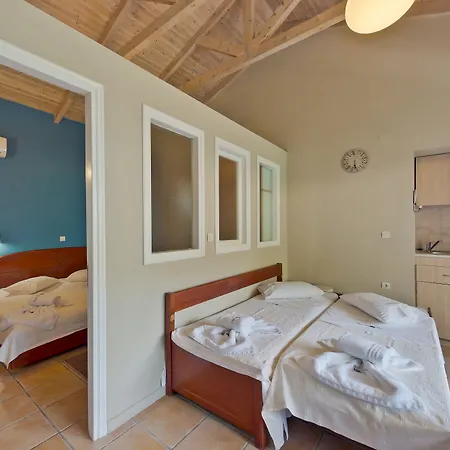 Hotel Rouda Bay