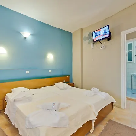 Rouda Bay Hotel Mikros Gialos