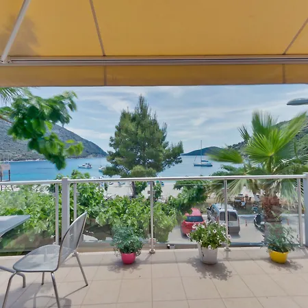 Rouda Bay Hotel