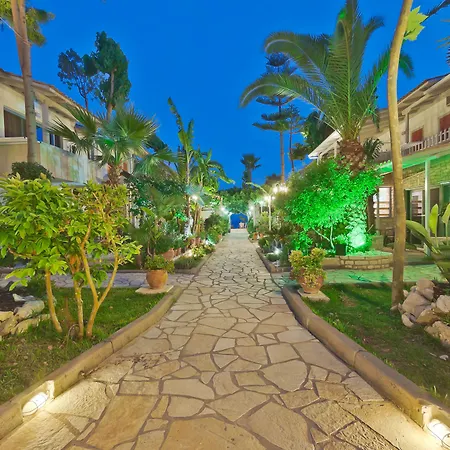 Rouda Bay Hotel Mikros Gialos