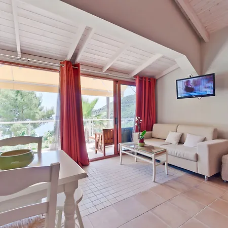 Hotel Rouda Bay 3*
