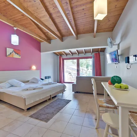 Rouda Bay Hotel 3*